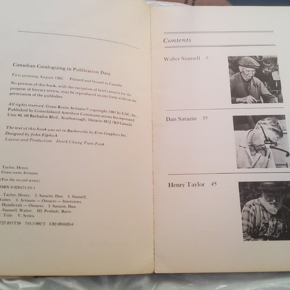 VINTAGE ARTISANS BOOK of CANADA - Picture 3 of 4